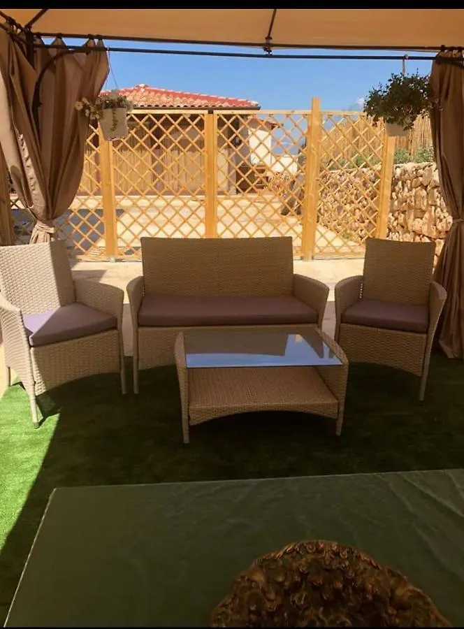 Апартаменты Appartamento In Villa Vita Кастелламмаре-дель-Голфо Италия